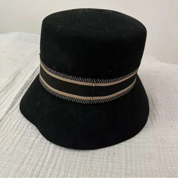« Chrisitan Doir » Black Bucket Hat, made in Parix! 😄 - Picture 2 of 5